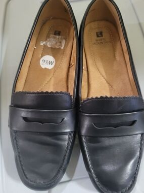 White Mountain Black Leather Penny Loafers